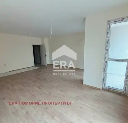 Снимка 5 — апартамент в Бургас, Поморие