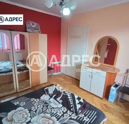 Снимка 3 — Двустаен апартамент в Раз, Център