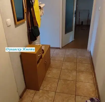 Снимка 4 — Двустаен апартамент в Русе, Родина 2