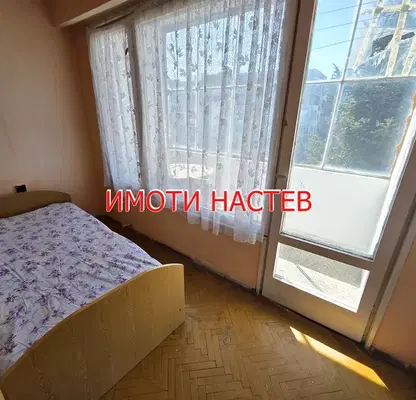 Снимка 5 — Едностаен апартамент в Шумен, Добруджански