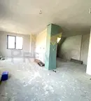 Тристаен апартамент с покривна тераса в Банишора, София