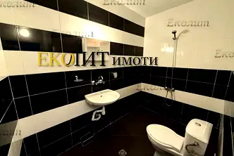 Тристаен апартамент в София, Банишора