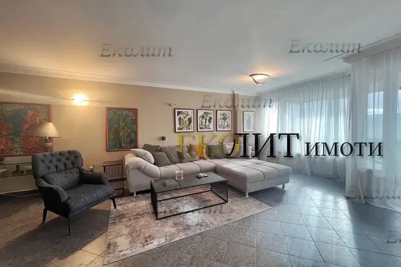apartment in Sofiya, Borovo