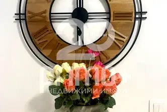 Двустаен апартамент с тераса и гледка към планината в Бояна