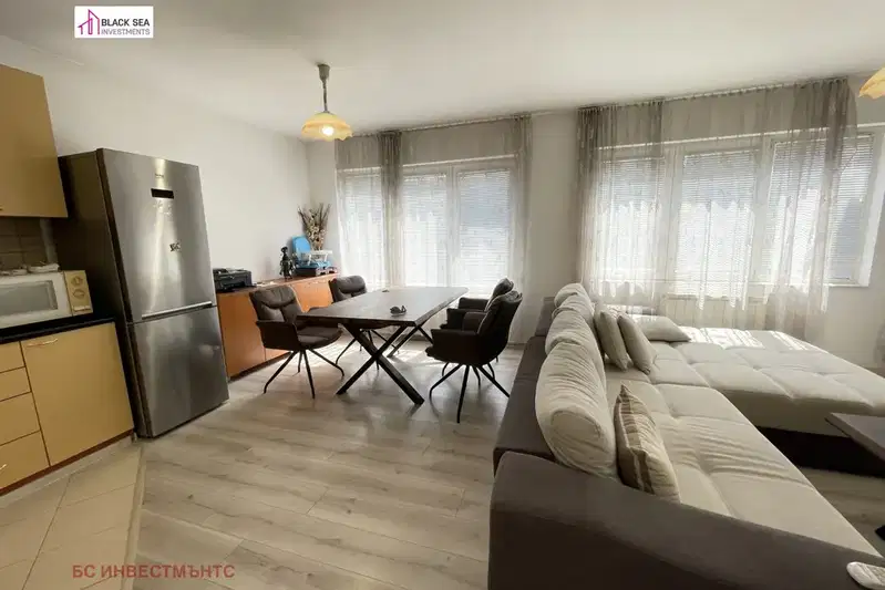 apartment in Sofiya, Bykston