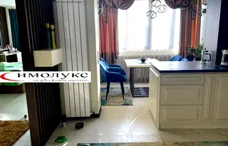 Двустаен апартамент с южна тераса в Център, София