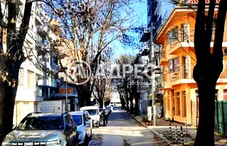 Двустаен апартамент в София, Център