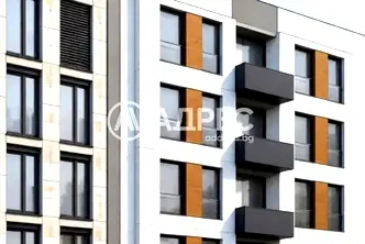 Тристаен апартамент в София, Център