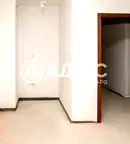 Тристаен апартамент в София, Център