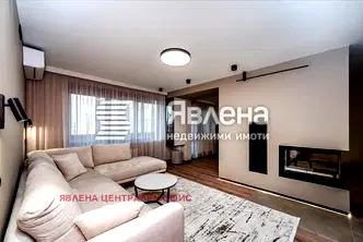 Многостаен апартамент в София, Център