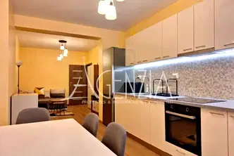 апартамент в София, Център