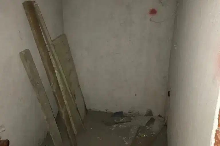 Тристаен апартамент с тераса в Дружба 2, София