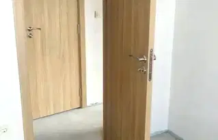 Тристаен апартамент в София, Красна поляна 1