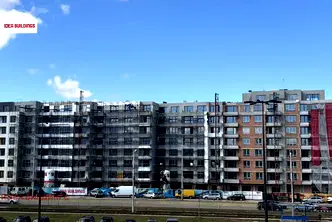Тристаен апартамент в Красна поляна 2 с балкон