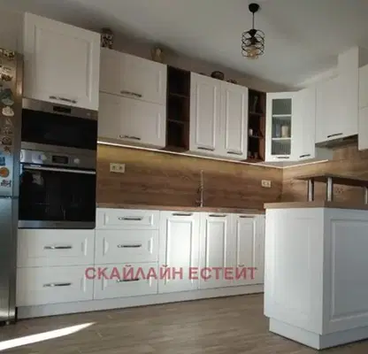 Снимка 3 — Тристаен апартамент в София, Красно село