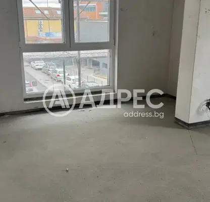 Снимка 5 — Тристаен апартамент в Кръстова вада с две тераси
