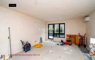 Апартамент 3-стаен с голяма тераса в Лозенец, София