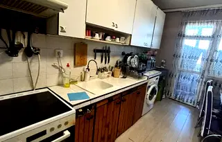 Тристаен апартамент с функционално разпределение в Люлин 3, София