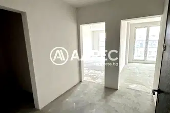 Двустаен апартамент в Малинова долина с тераса