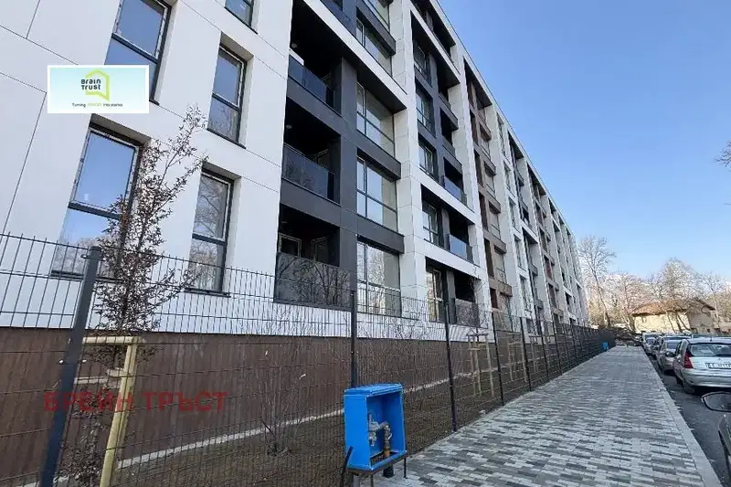 Тристаен апартамент в Малинова долина с паркомясто