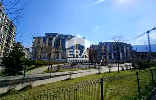 Просторен 3-стаен апартамент в Манастирски ливади с паркомясто