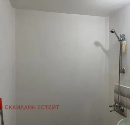 Снимка 3 — Двустаен апартамент в Младост 3 с паркинг и асансьор