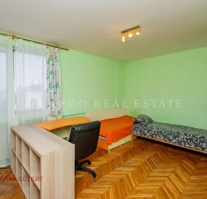 Photo 2 — 4-bedroom apartment in Sofia, Mladost 3