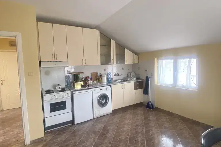 apartment in Sofiya, Moderno Predgradie
