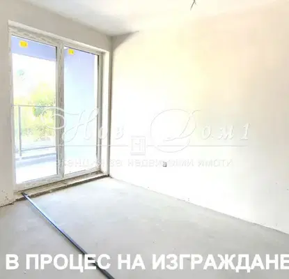 Снимка 3 — Двустаен апартамент в Обеля с паркомясто и асансьор