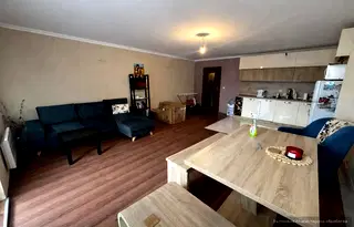 Тристаен апартамент с две тераси в кв. Редута, София
