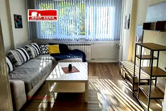 Двустаен апартамент в Стрелбище с паркинг и асансьор