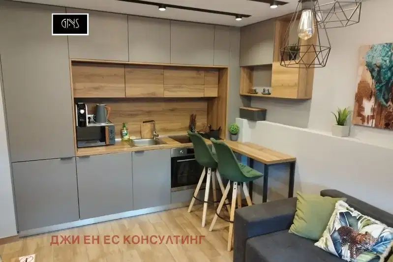 Двустаен апартамент с тераса и паркомясто в Студентски град