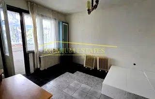 Двустаен апартамент с 2 балкона в Сухата река, София