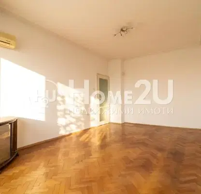 Photo 2 — 2-bedroom apartment in Sofiya, Tolstoi