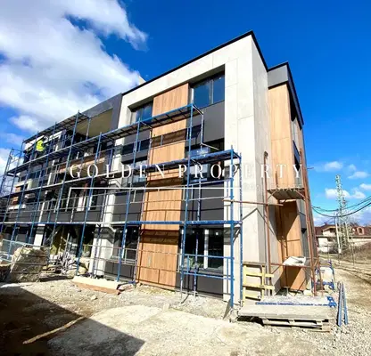 Снимка 4 — Тристаен апартамент с двор в Малинова долина, София