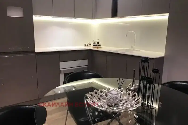 2-bedroom apartment in Sofiya, Zona B-18