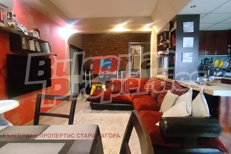 3-bedroom apartment in Stara Zagora, Ayazmoto