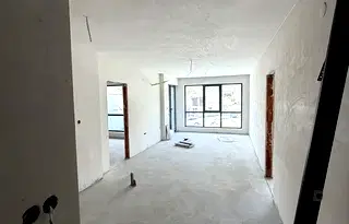 Тристаен апартамент в Стара Загора, Аязмото
