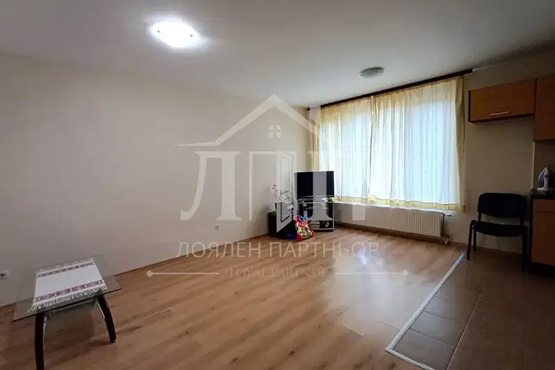 apartment in Stara Zagora, Jeleznik - Centyr