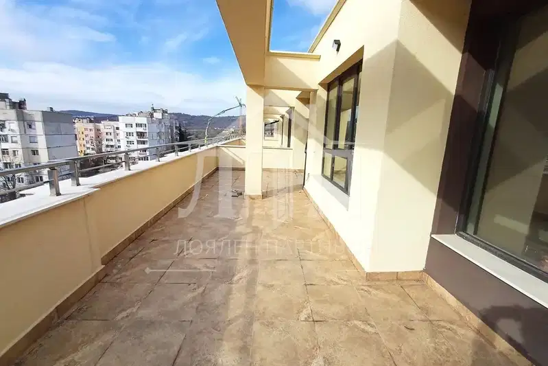 apartment in Stara Zagora, Jeleznik - Centyr