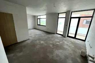 апартамент в Стара Загора, Три чучура - център