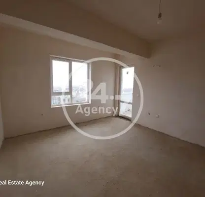 Снимка 2 — Двустаен апартамент с панорамна тераса в Аспарухово, Варна