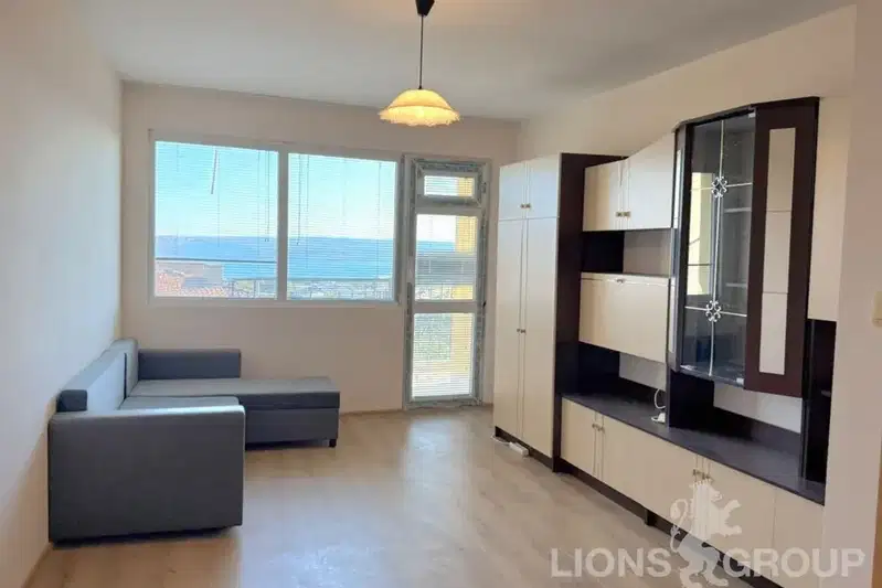 apartment in Varna, Briz