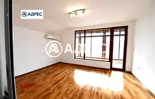 Двустаен апартамент с морска панорама в Бриз, Варна
