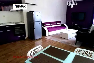 Двустаен апартамент на първи етаж в Бриз, Варна с тераса