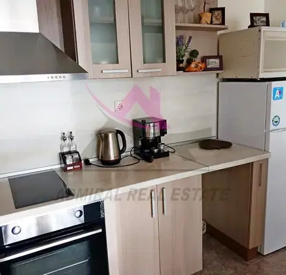 Снимка 2 — Двустаен апартамент в Център Варна с тераса