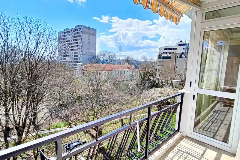 apartment in Varna, Chaika