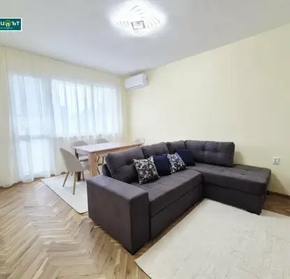 Photo 3 — 3-bedroom apartment in Varna, Chaika