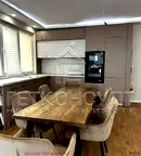 Просторен 3-стаен апартамент в Цветен квартал, Варна с тераса
