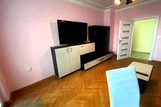 Просторен 3-стаен апартамент с две тераси в Лятно кино Тракия, Варна